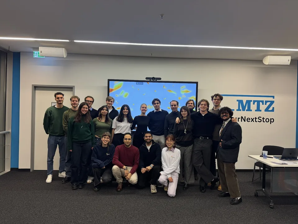 InnoLab participants together at the Munich Technology Centre